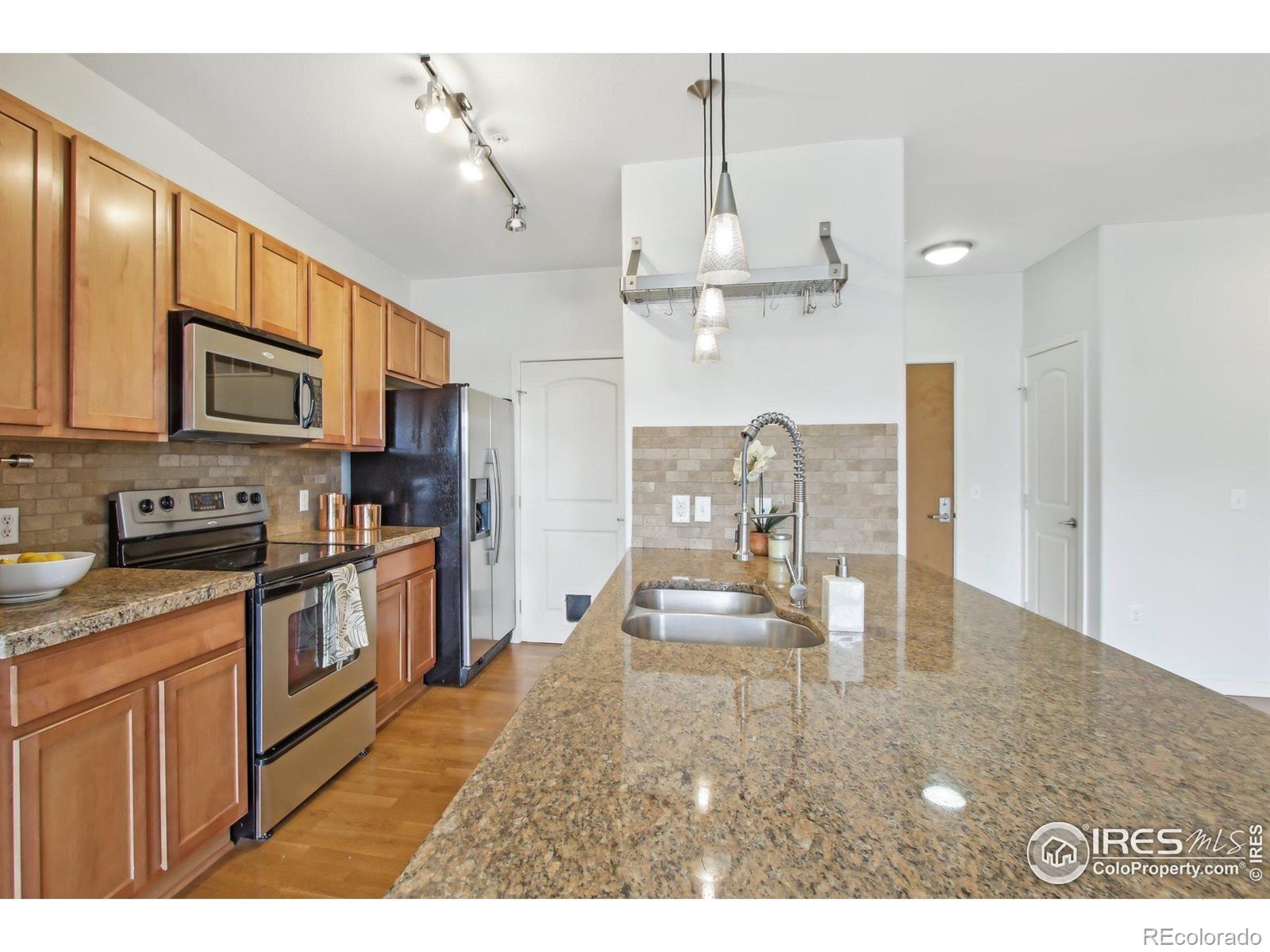 13456 Via Varra Unit: 211