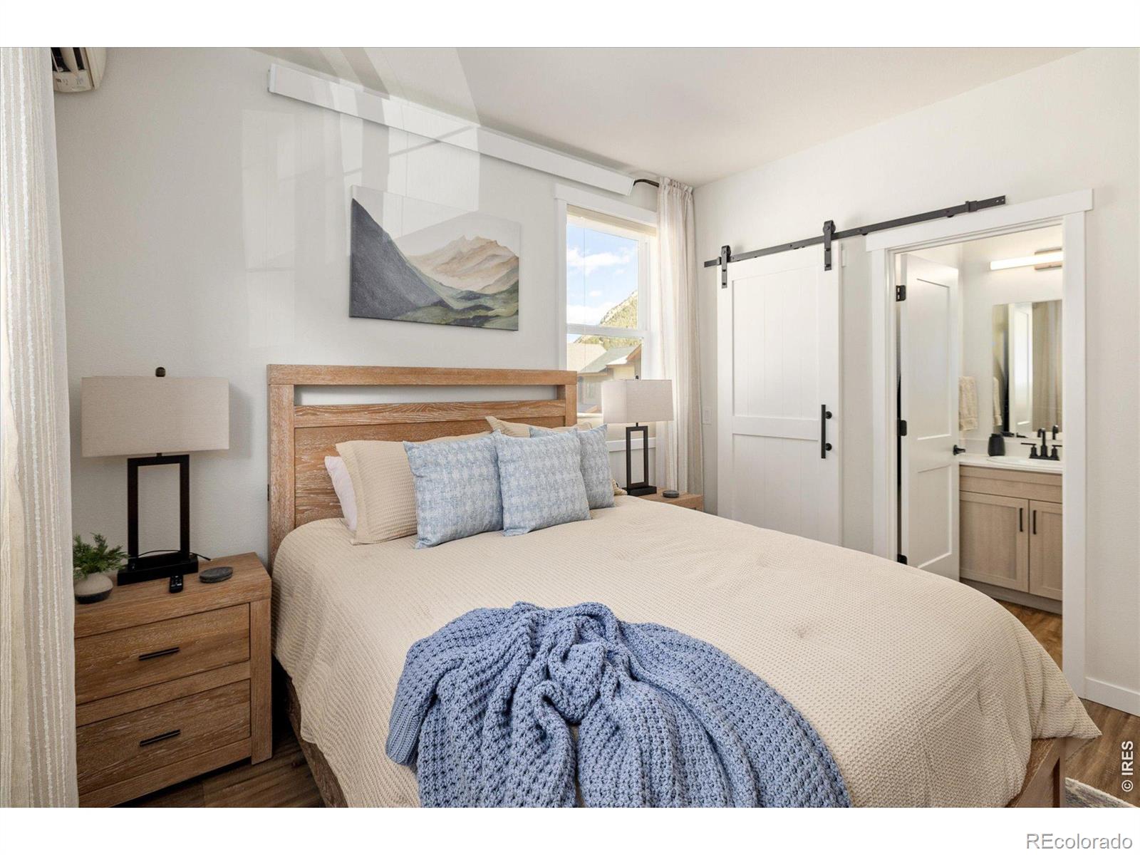 2121 Hummingbird Way Unit: 201