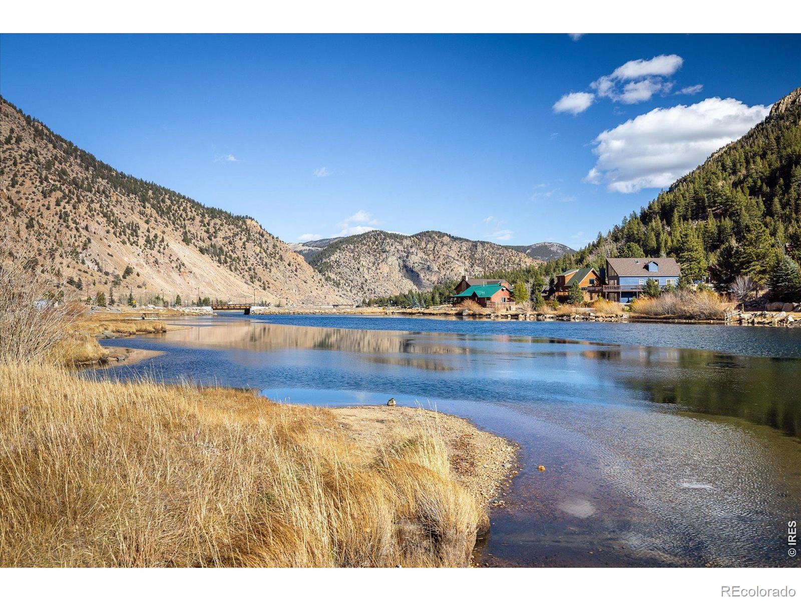 2121 Hummingbird Way Unit: 201