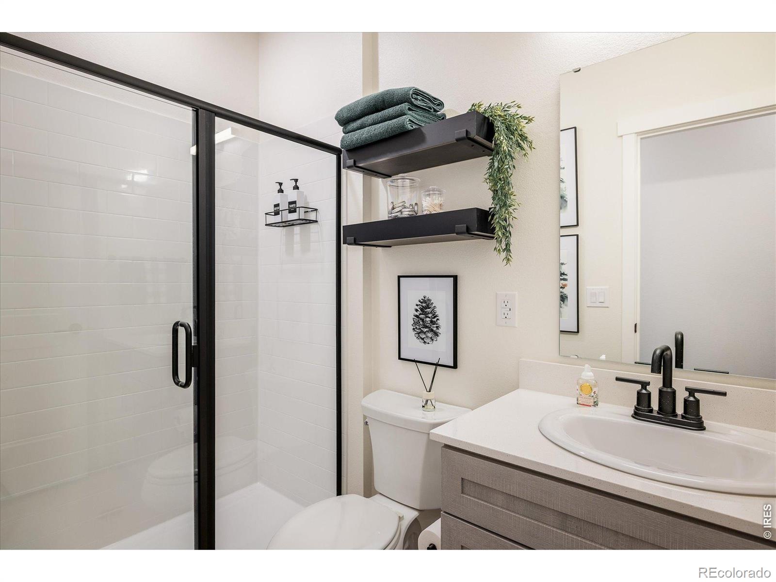 2121 Hummingbird Way Unit: 201