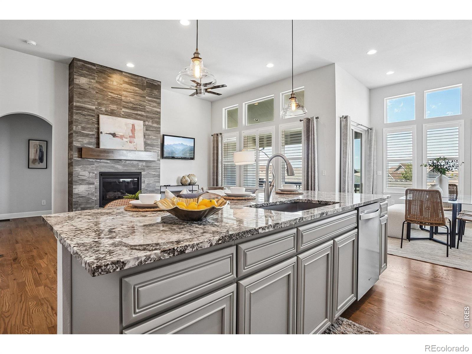 8607 Holman Circle