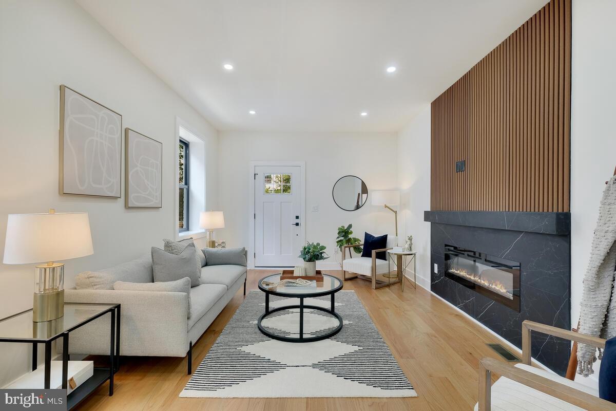 1734 HOBART STREET NW