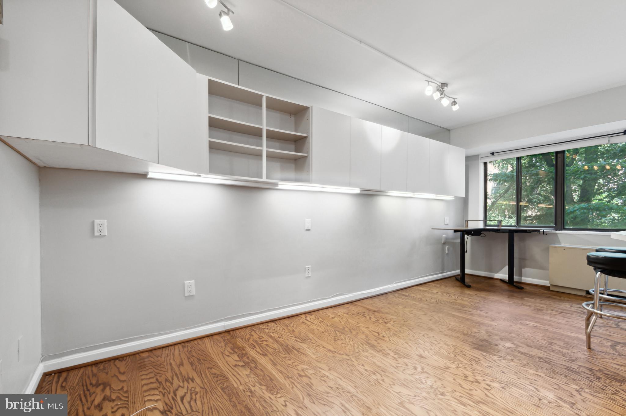 3701 CONNECTICUT AVENUE NW 206