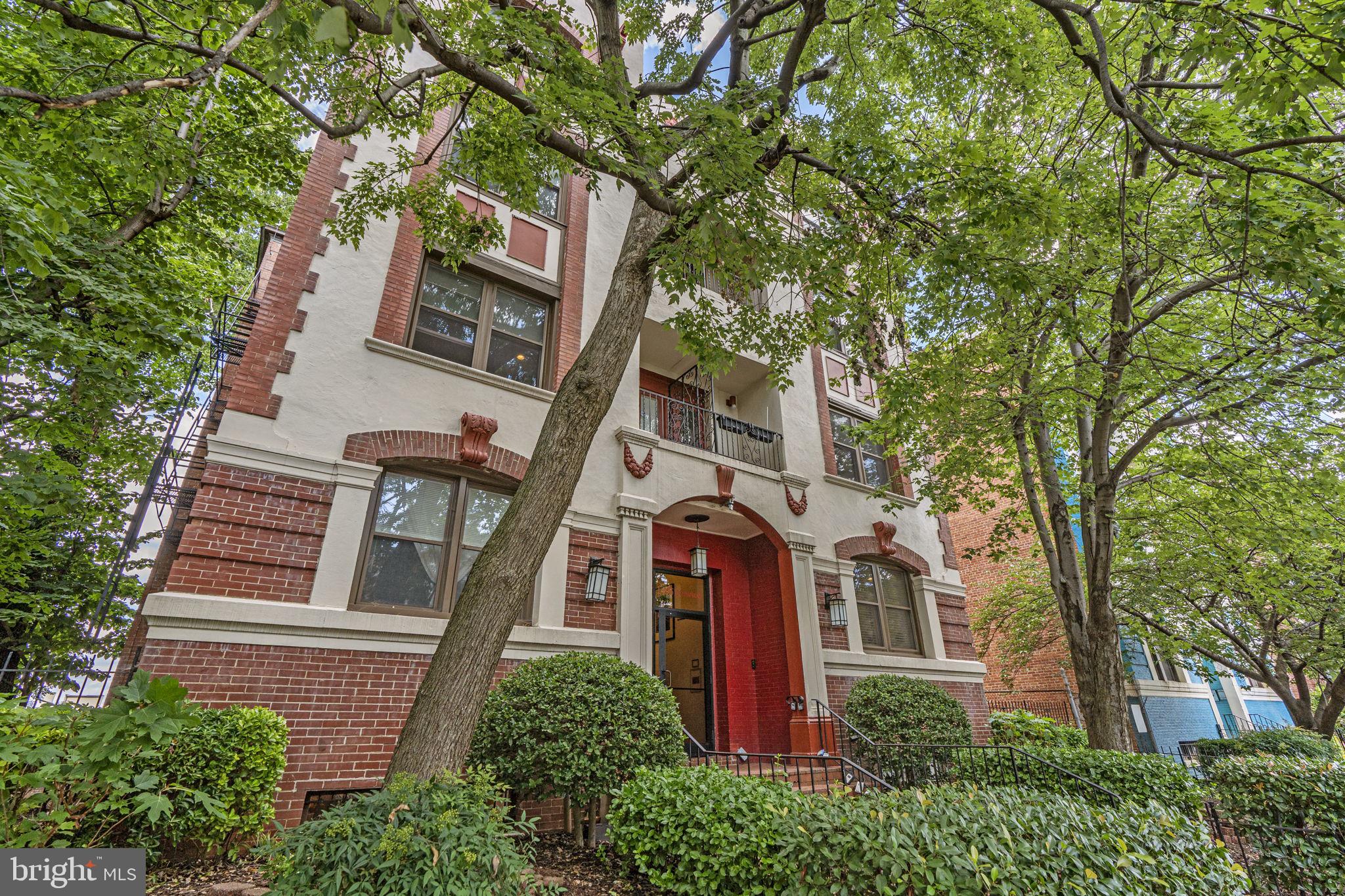 1495 NEWTON STREET NW 101