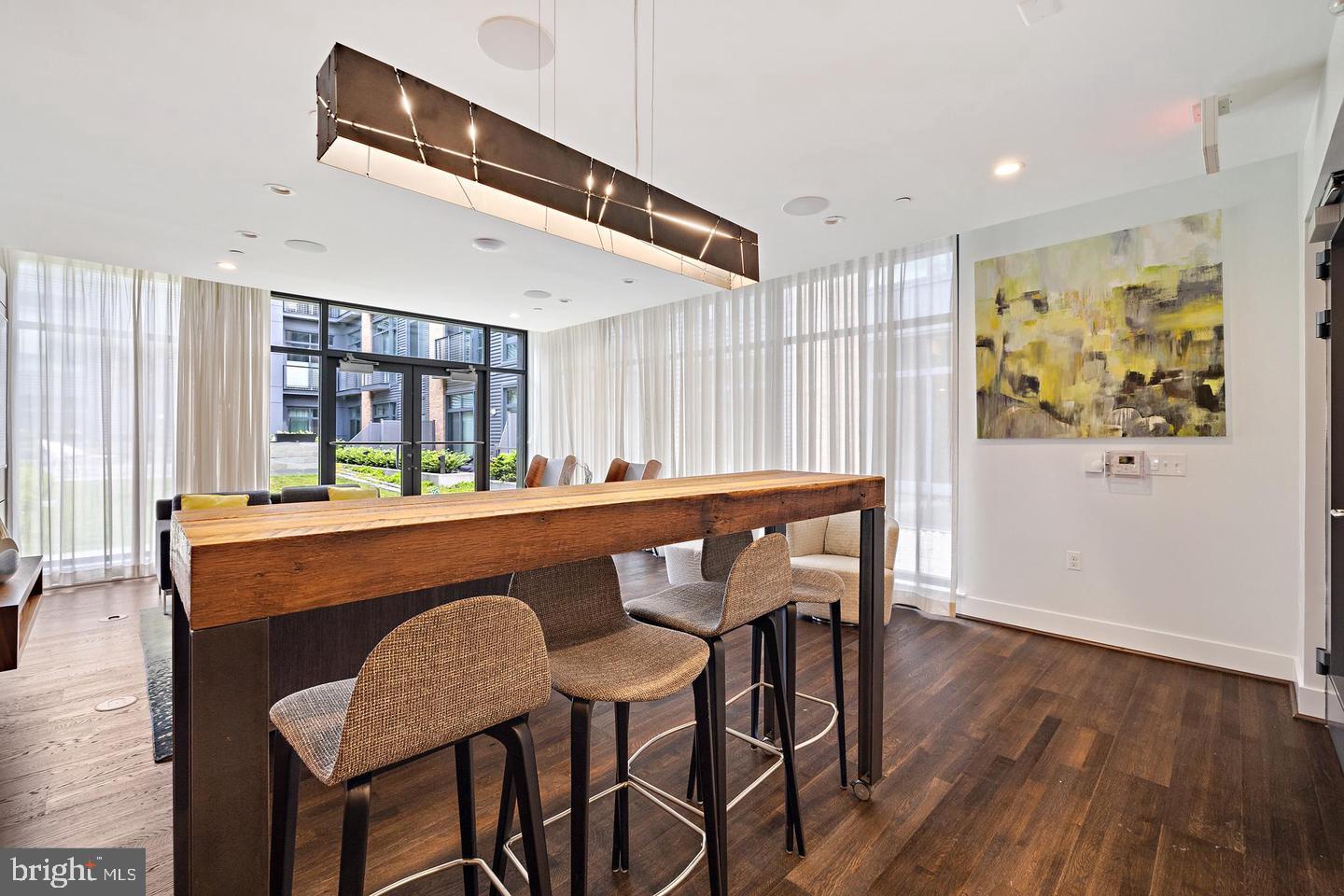 525 WATER STREET SW 212