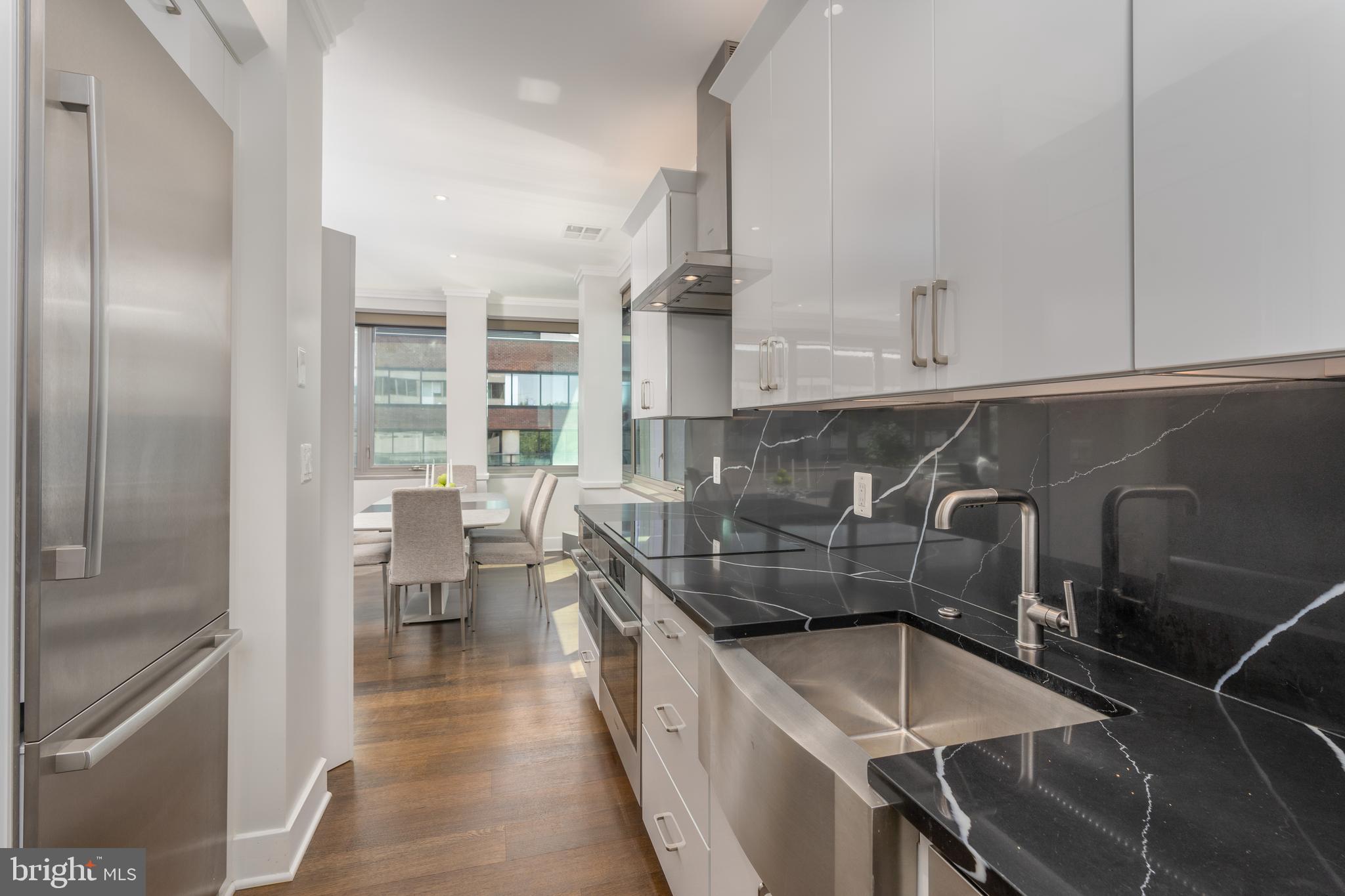 2501 NW M STREET NW 715