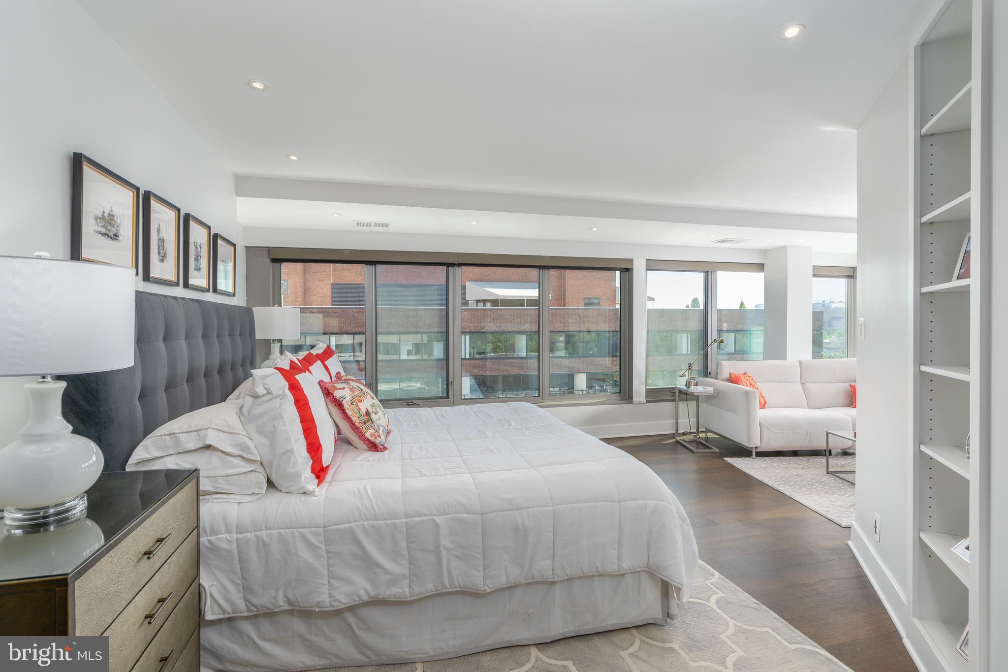 2501 NW M STREET NW 715