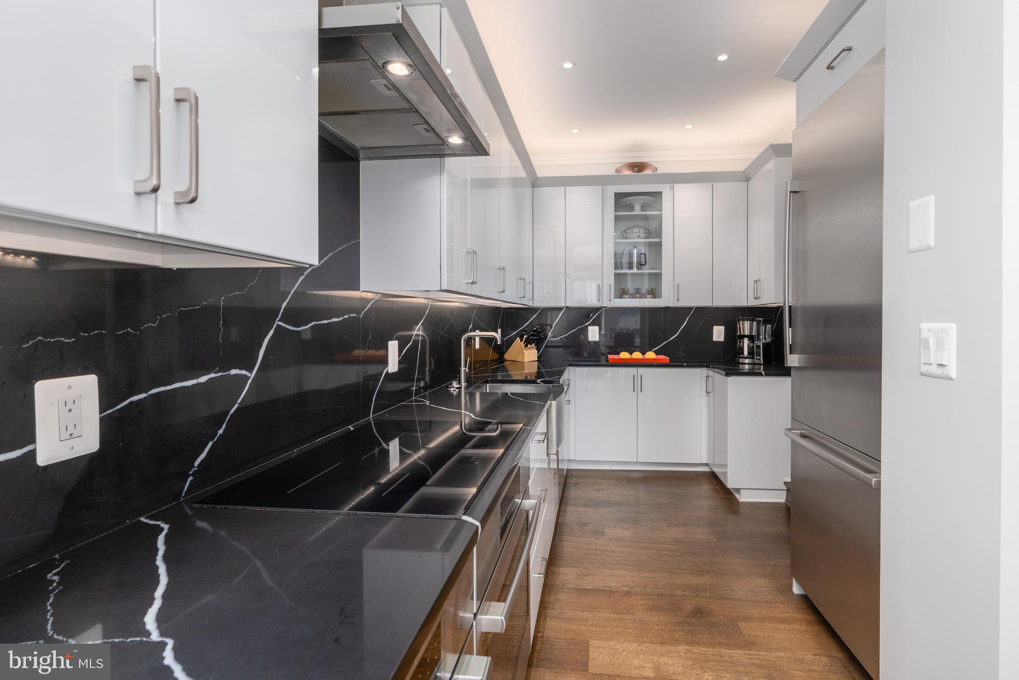 2501 NW M STREET NW 715