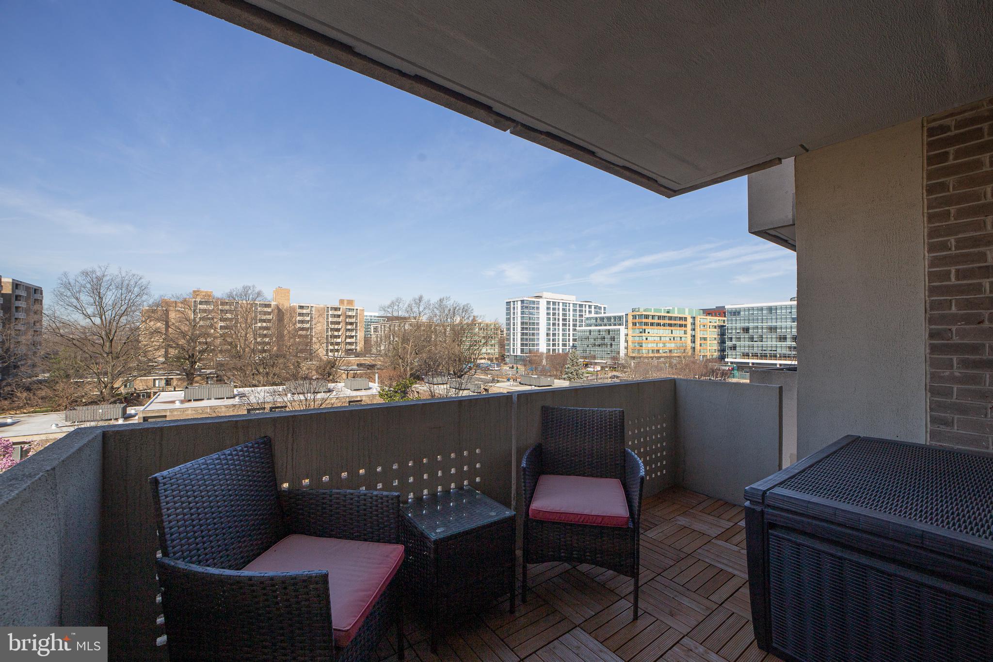 300 M STREET SW N405