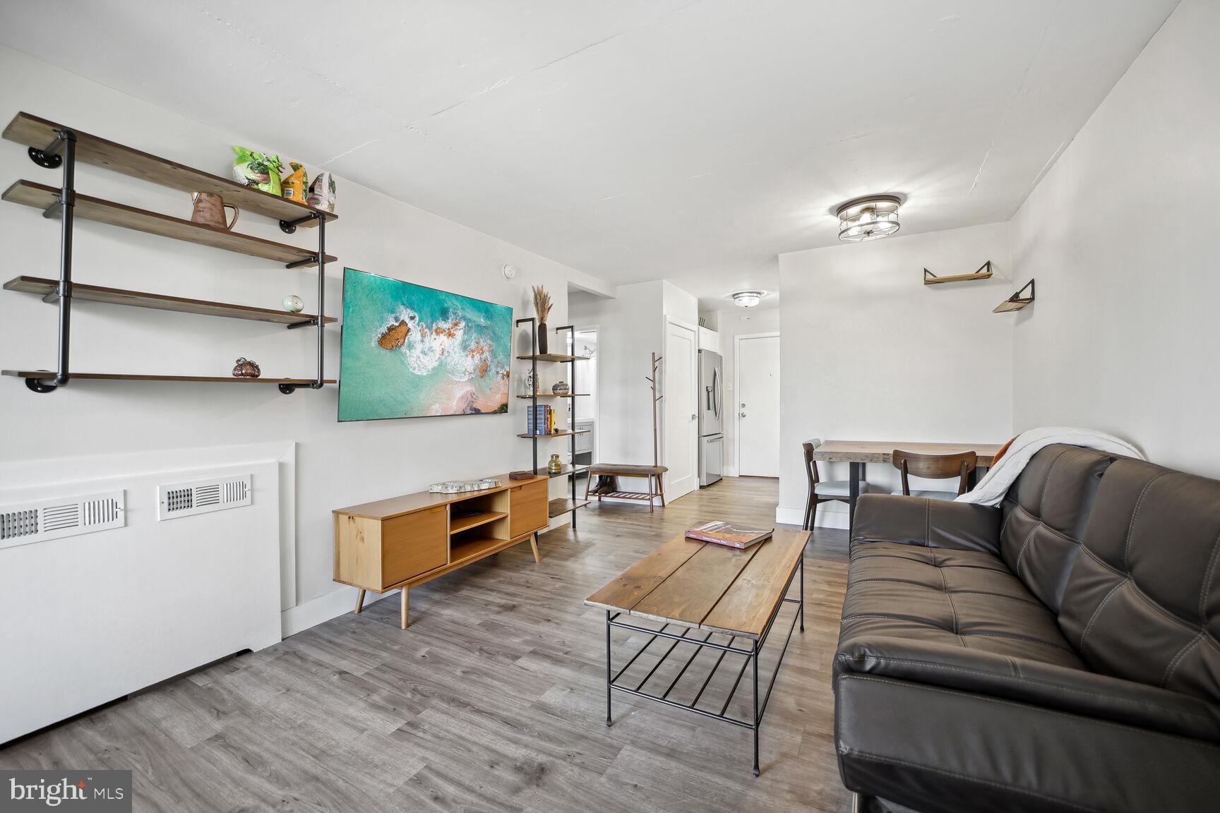 300 M STREET SW N405