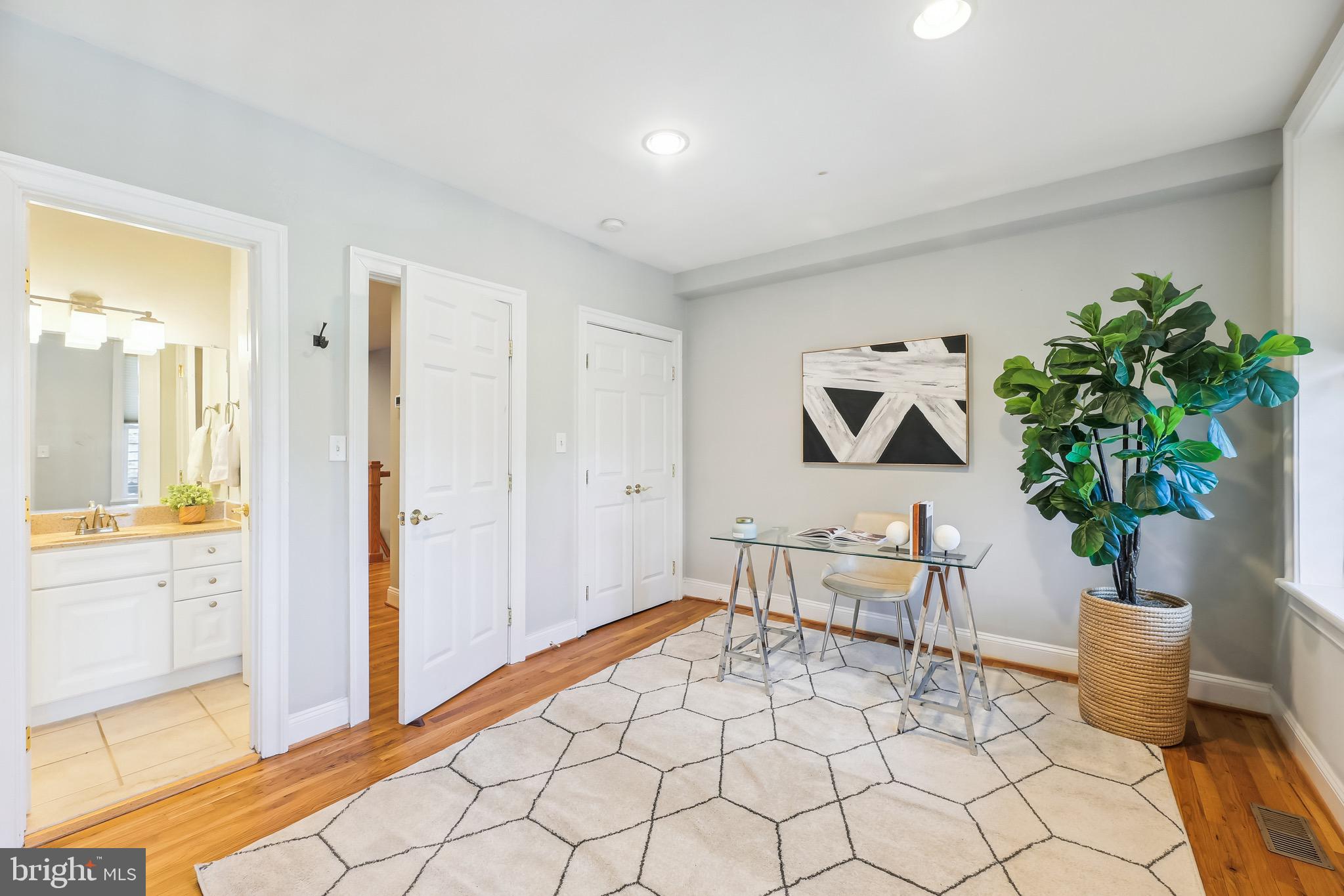 2713 11TH STREET NW 1