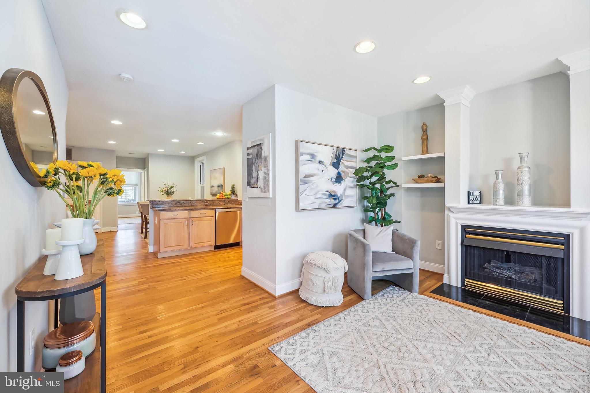 2713 11TH STREET NW 1