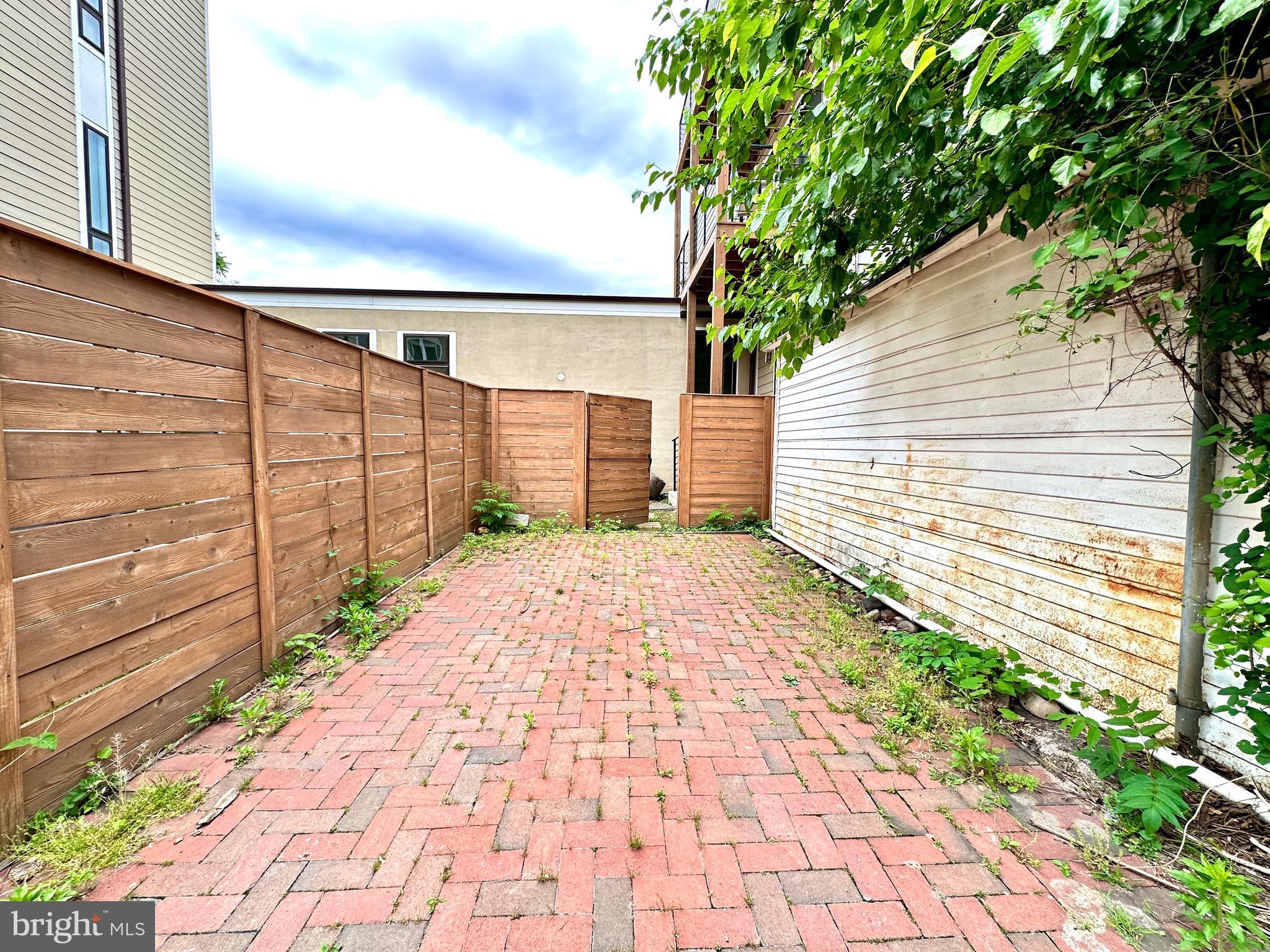 3222 WARDER STREET NW 1