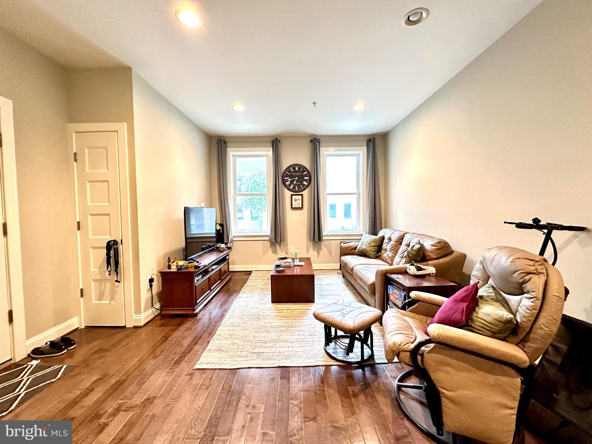 3222 WARDER STREET NW 1