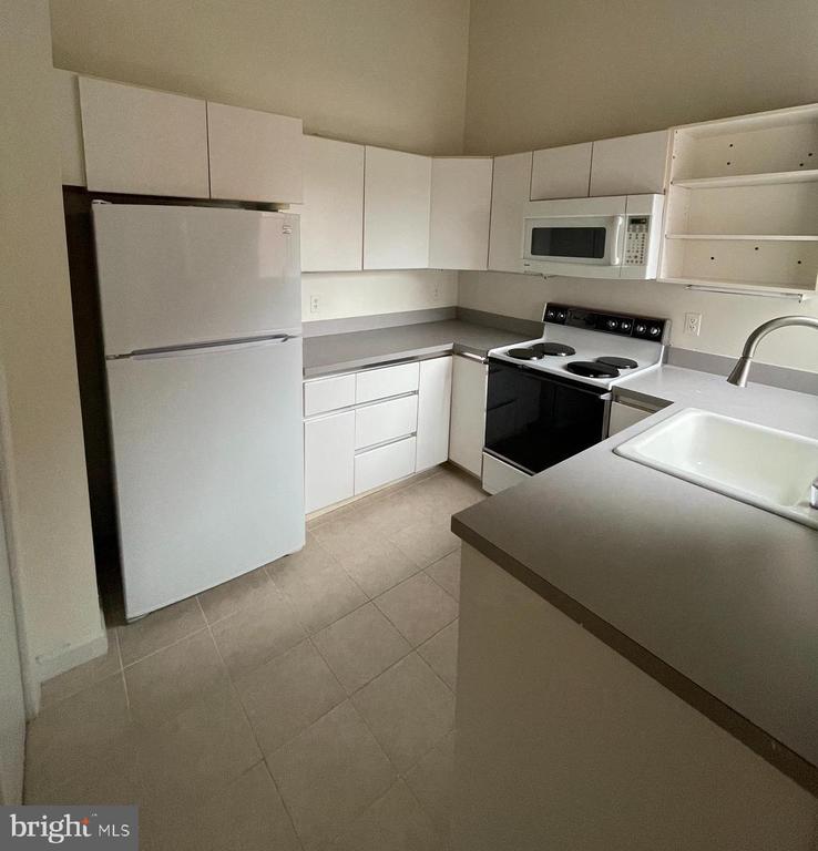 1856 KALORAMA RD NW #4