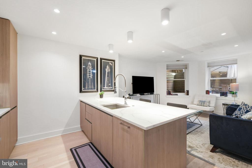 1745 N St NW #108