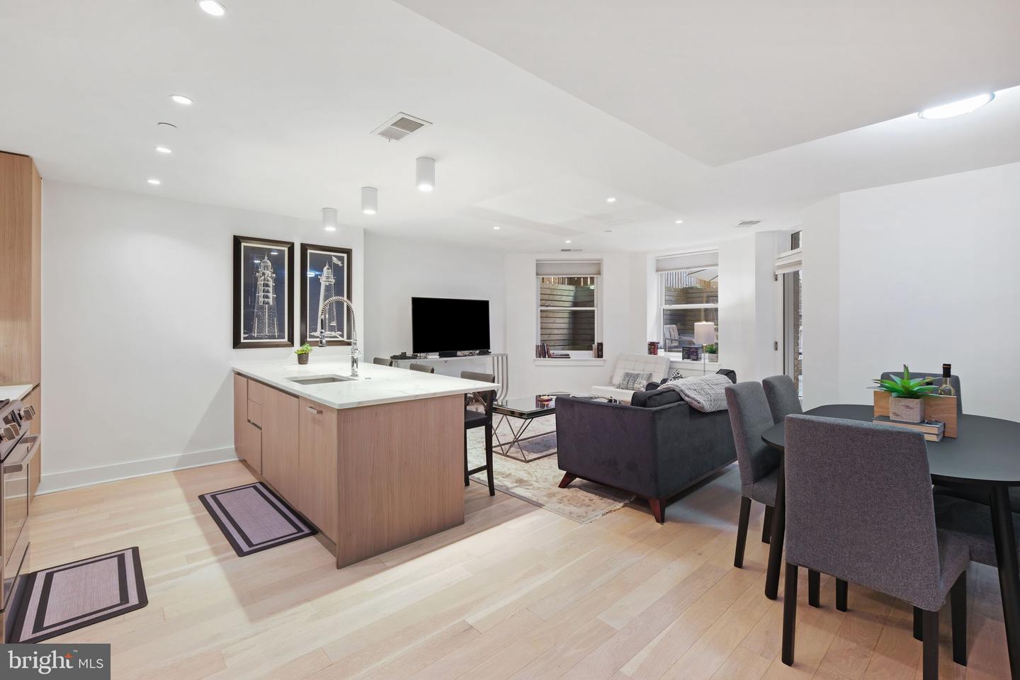 1745 N St NW #108