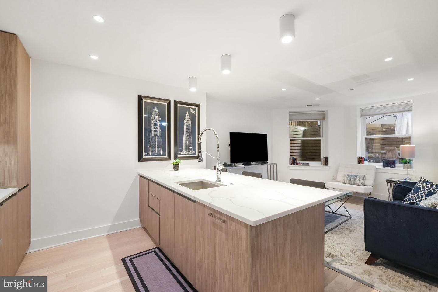 1745 N St NW #108