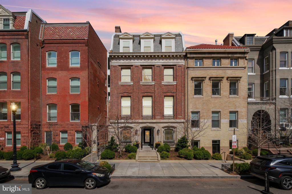 1745 N St NW #108