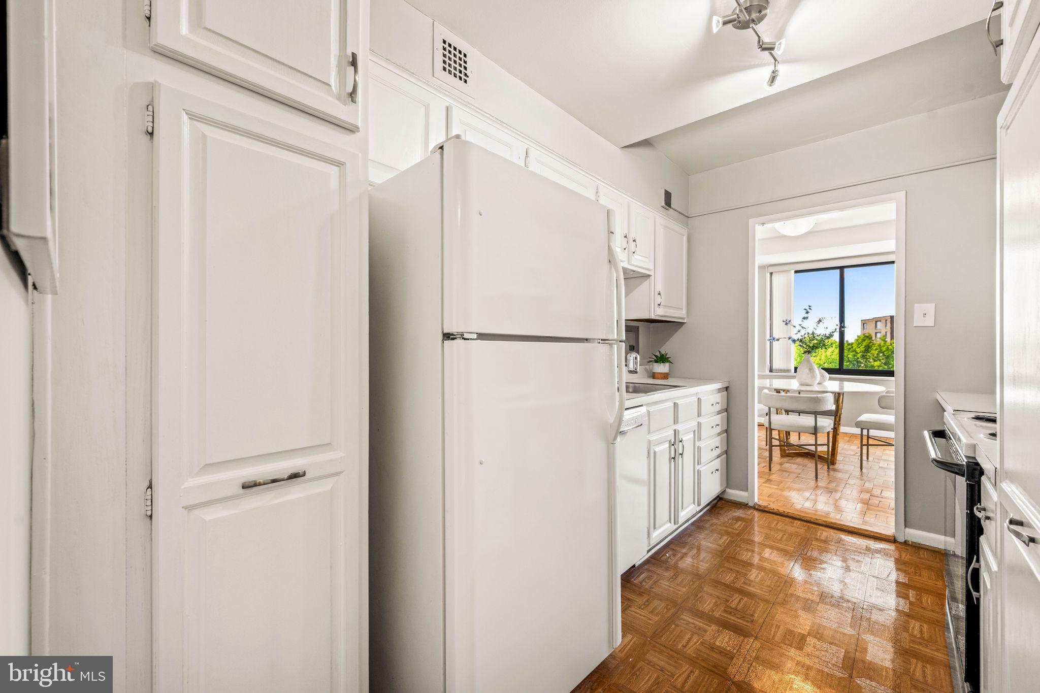 4740 Connecticut Ave NW #1002