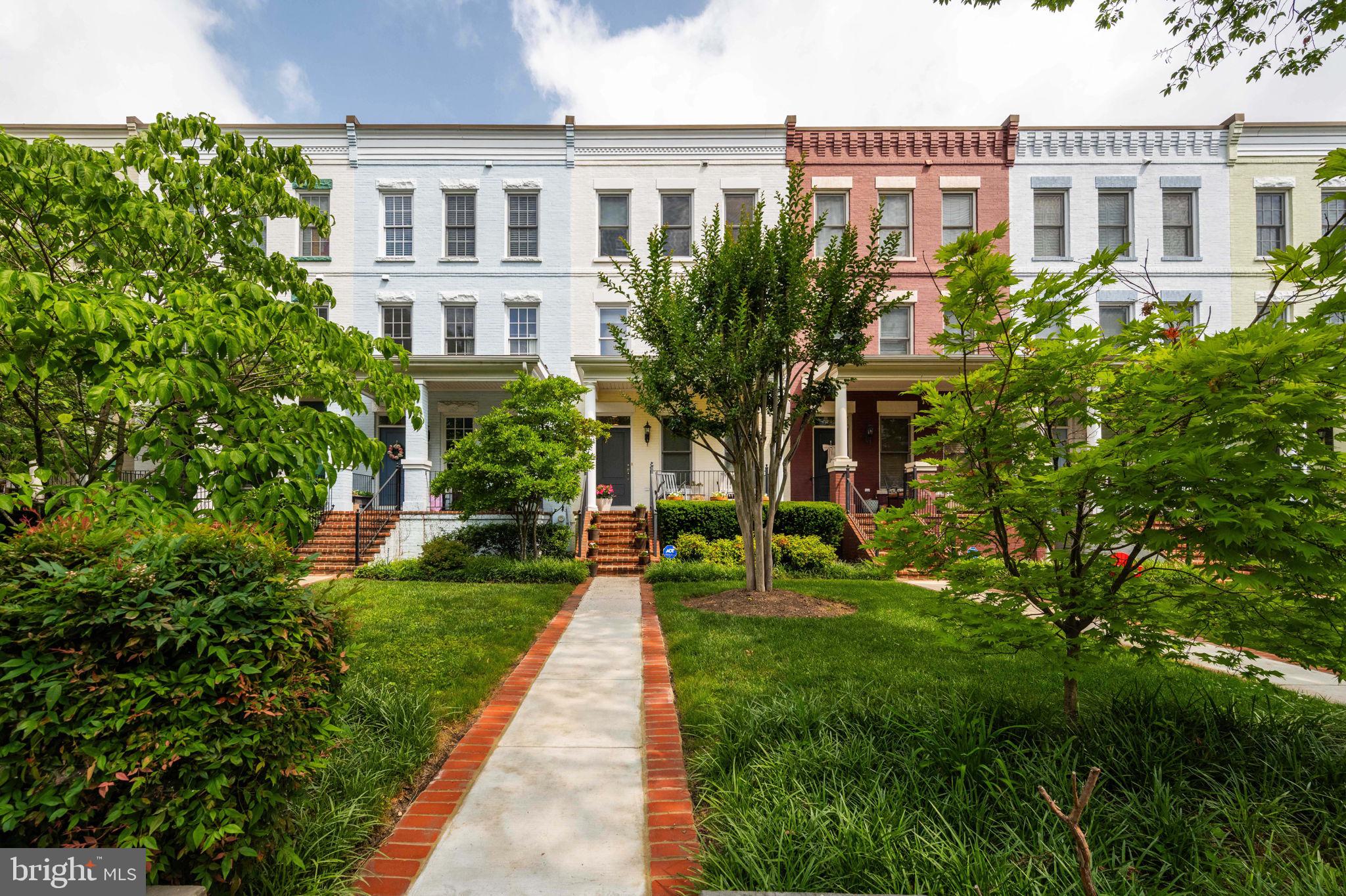 1342 South Carolina Ave SE