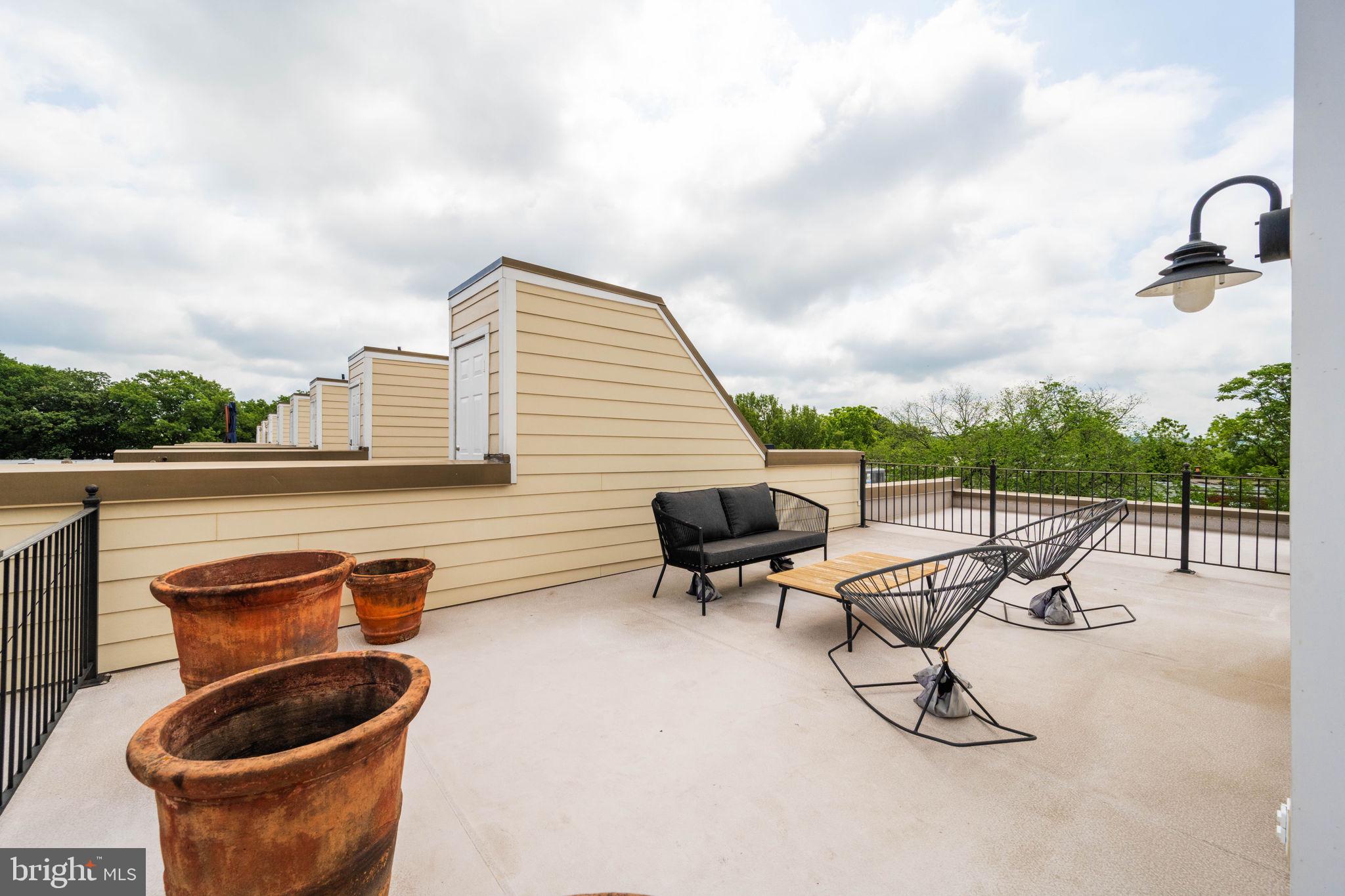 1342 South Carolina Ave SE