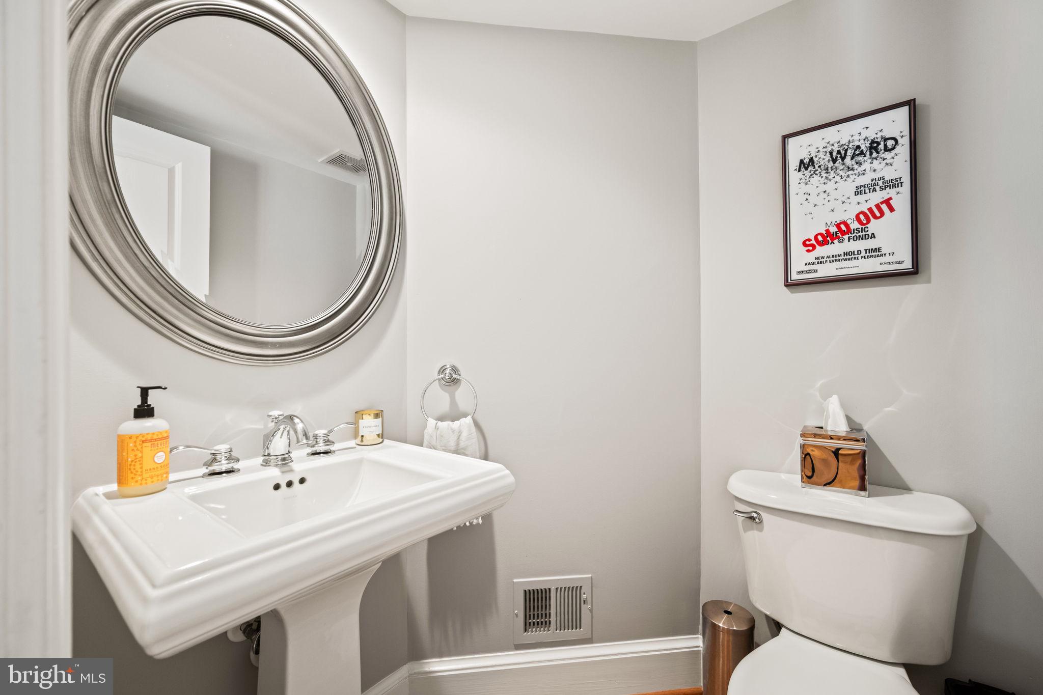 1342 South Carolina Ave SE