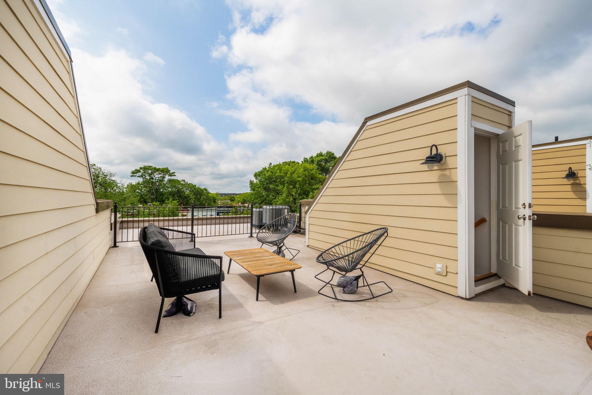 1342 South Carolina Ave SE