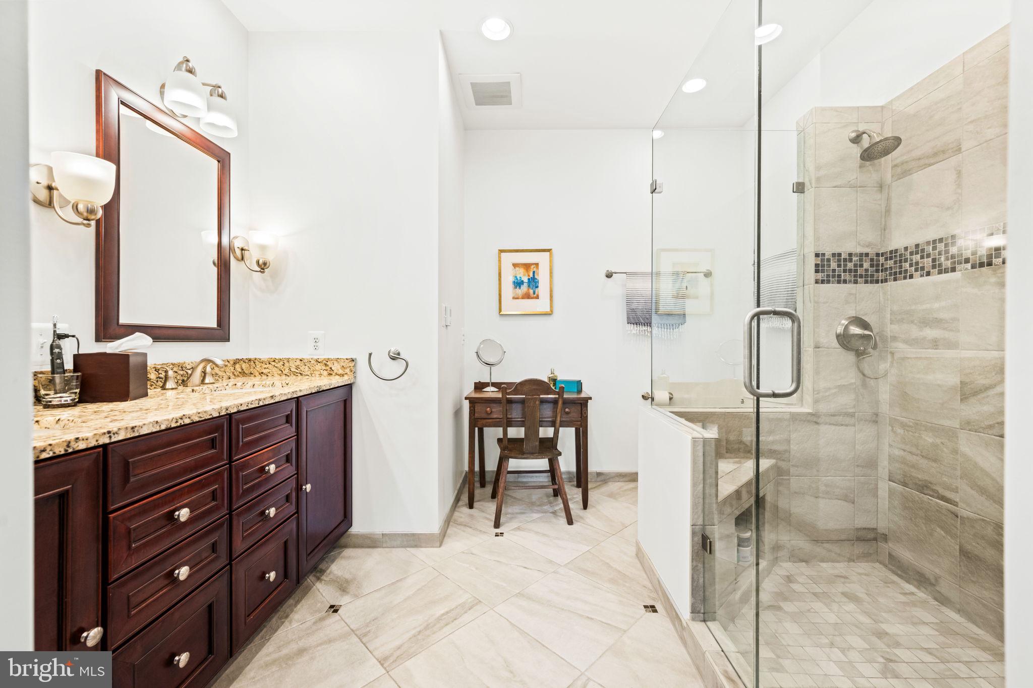 1342 South Carolina Ave SE