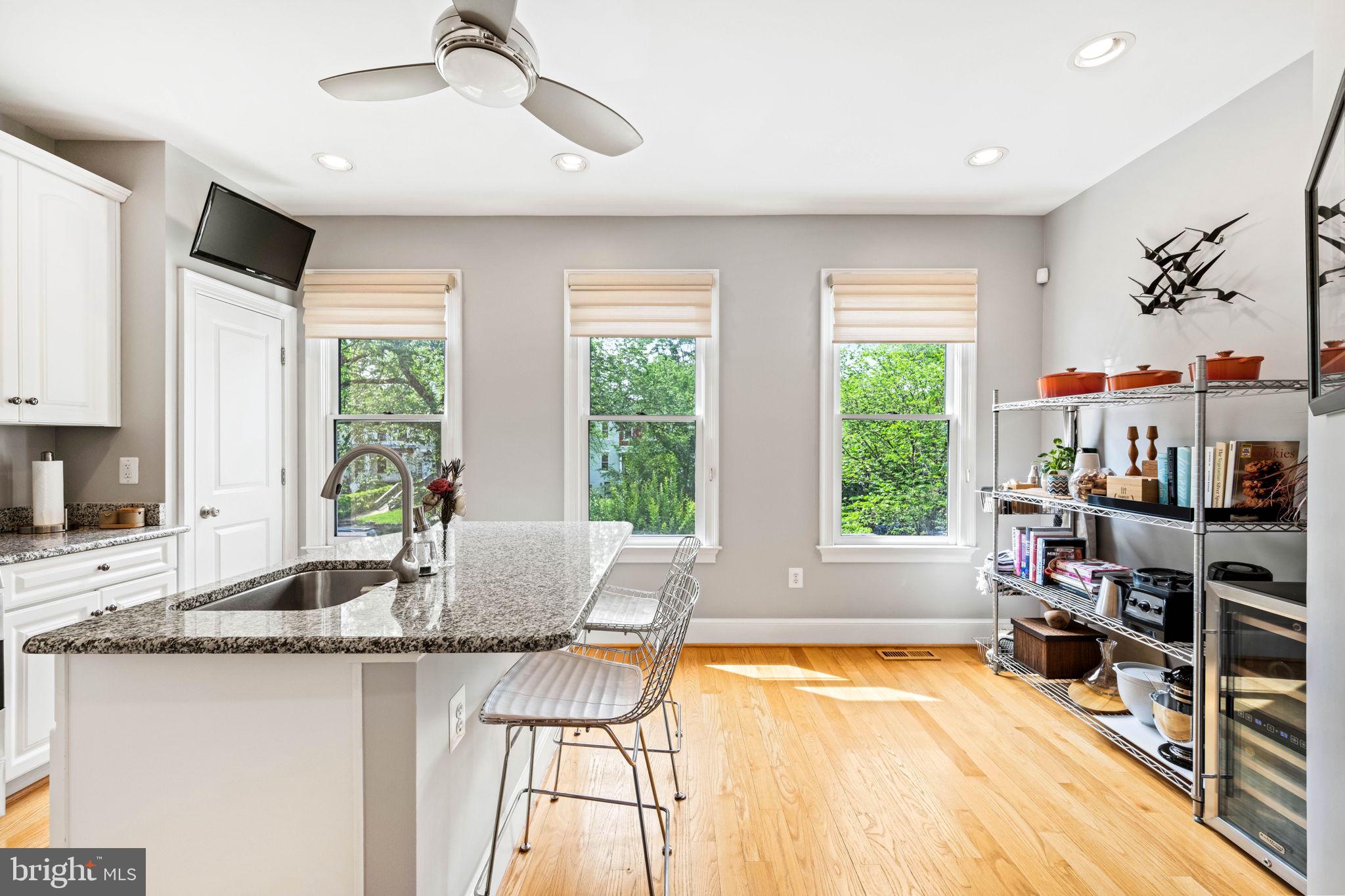 1342 South Carolina Ave SE