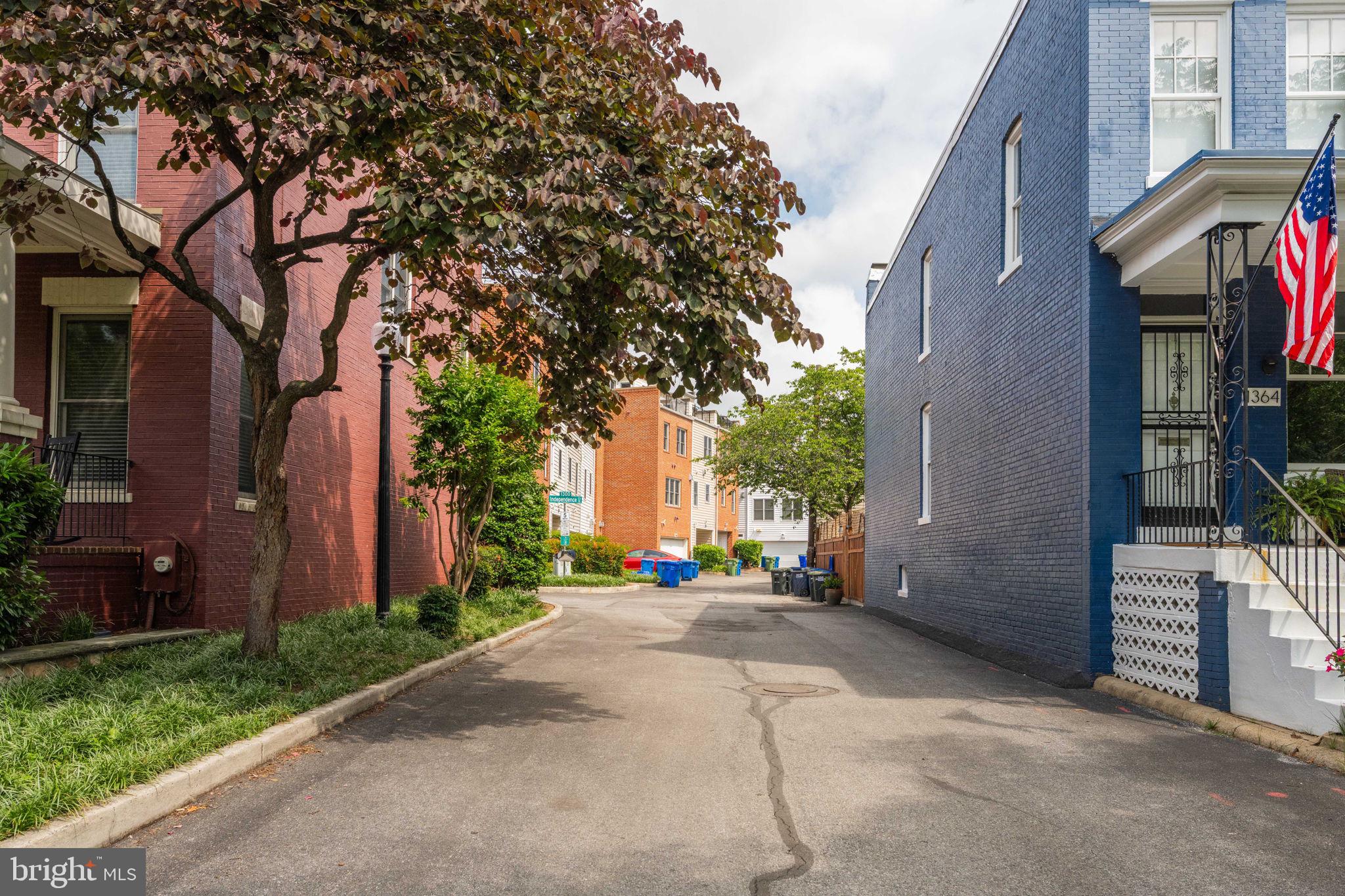 1342 South Carolina Ave SE