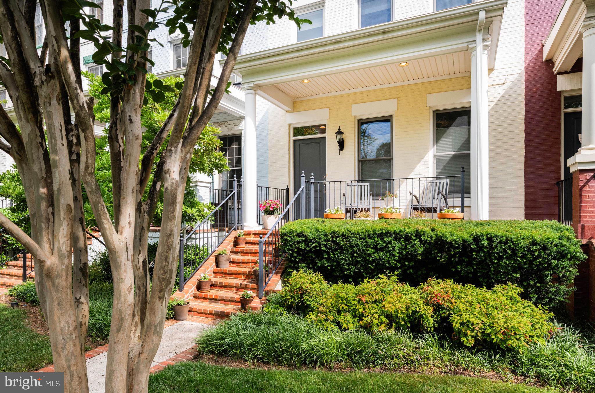 1342 South Carolina Ave SE