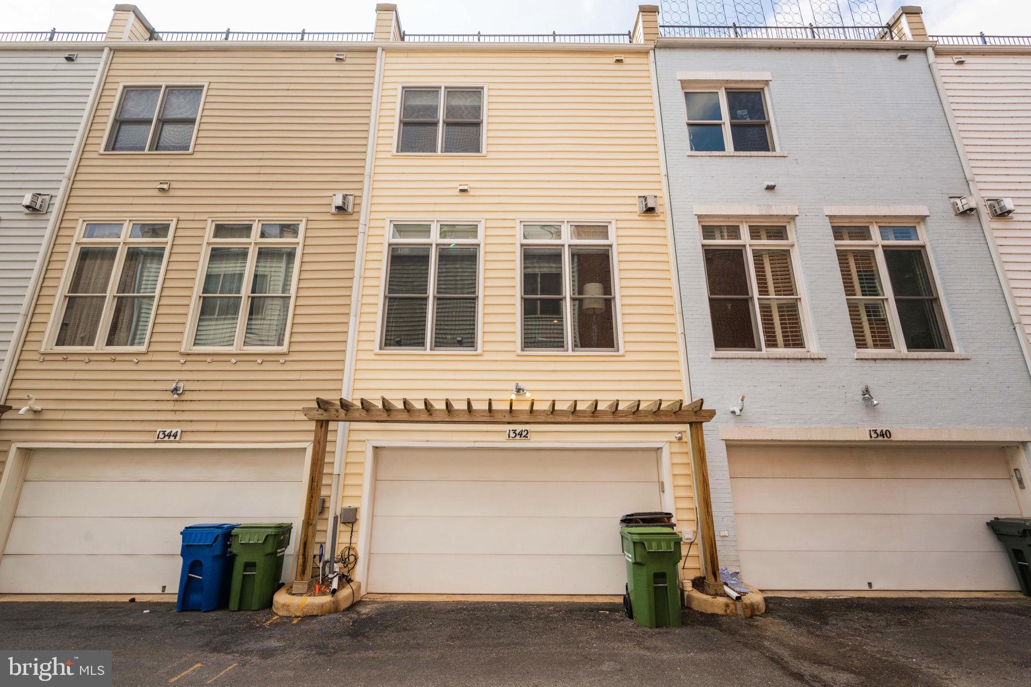 1342 South Carolina Ave SE