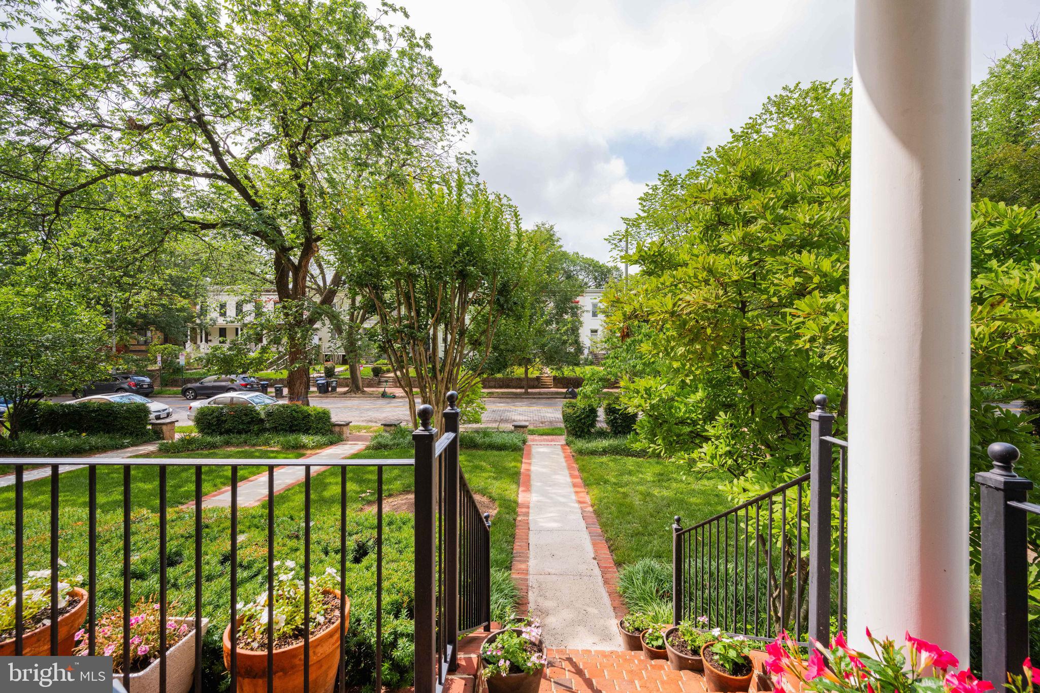 1342 South Carolina Ave SE