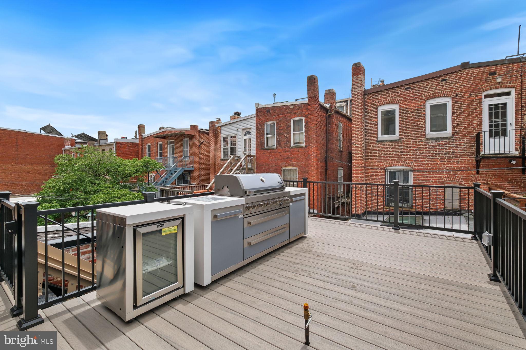 1845 Vernon St NW
