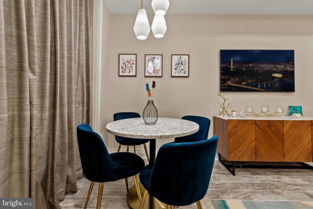 2618 UNIVERSITY PLACE NW Unit: 2