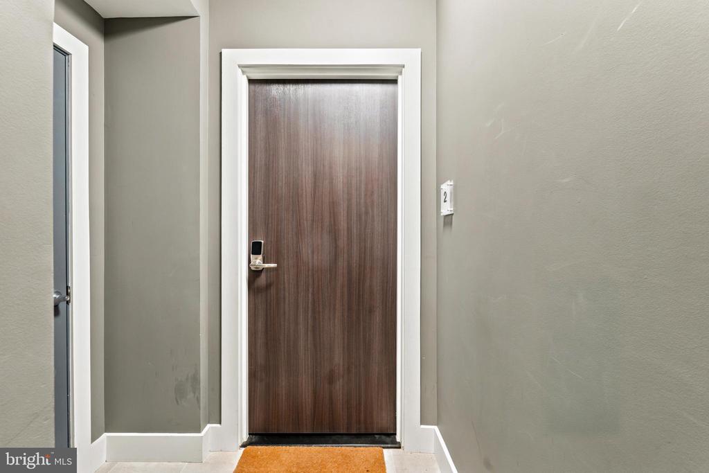 2618 UNIVERSITY PLACE NW Unit: 2