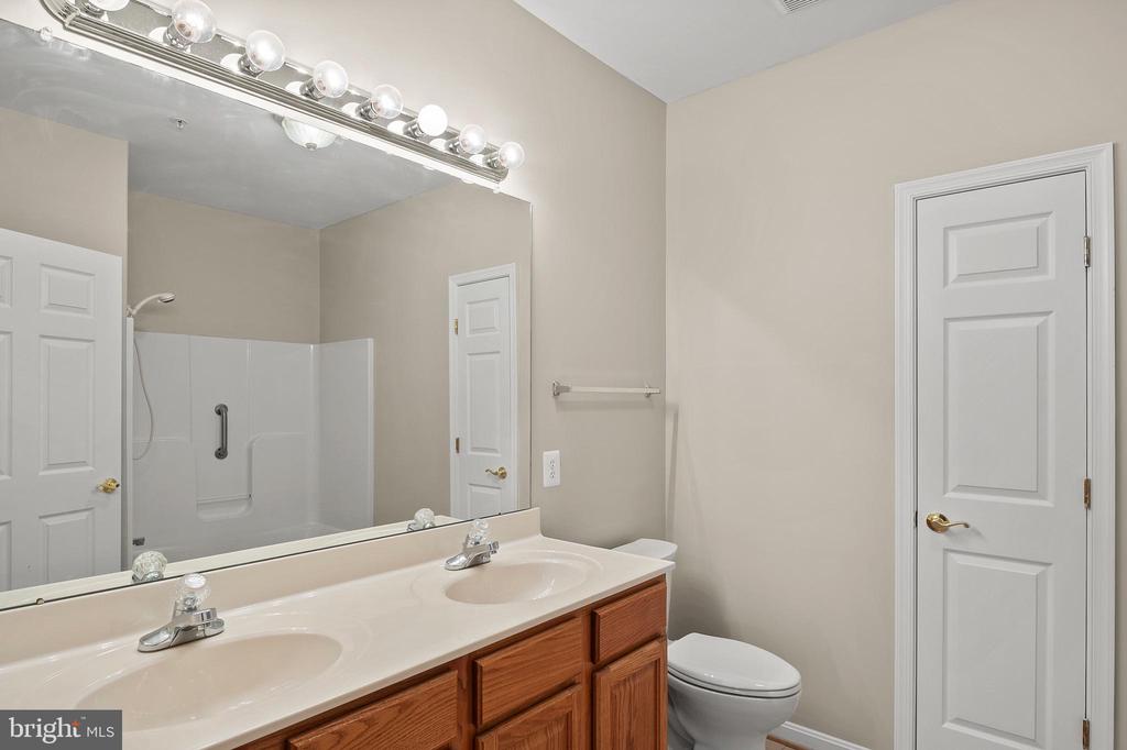 2610 CHAPEL LAKE DRIVE 308