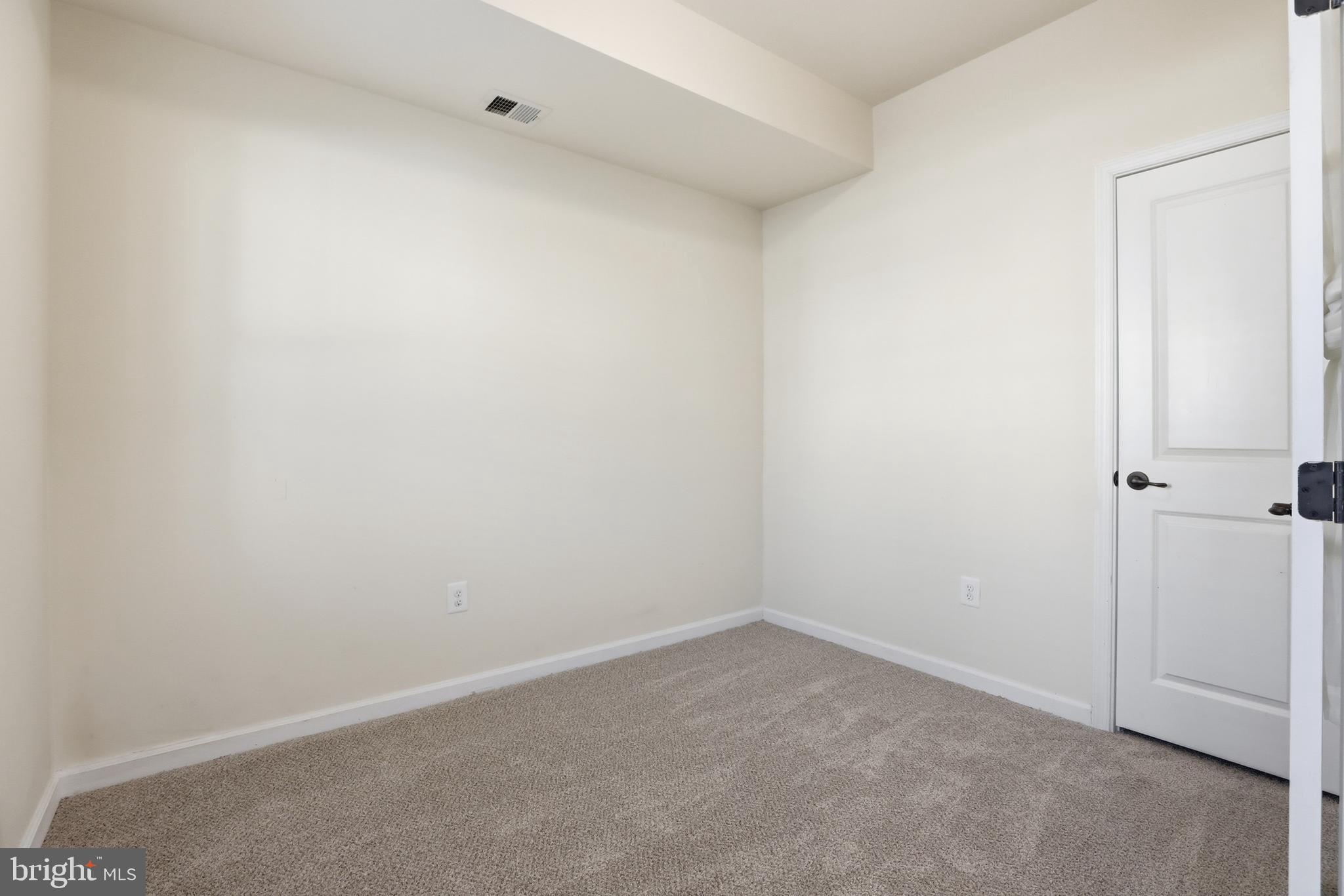 461 WILLOW BEND DRIVE