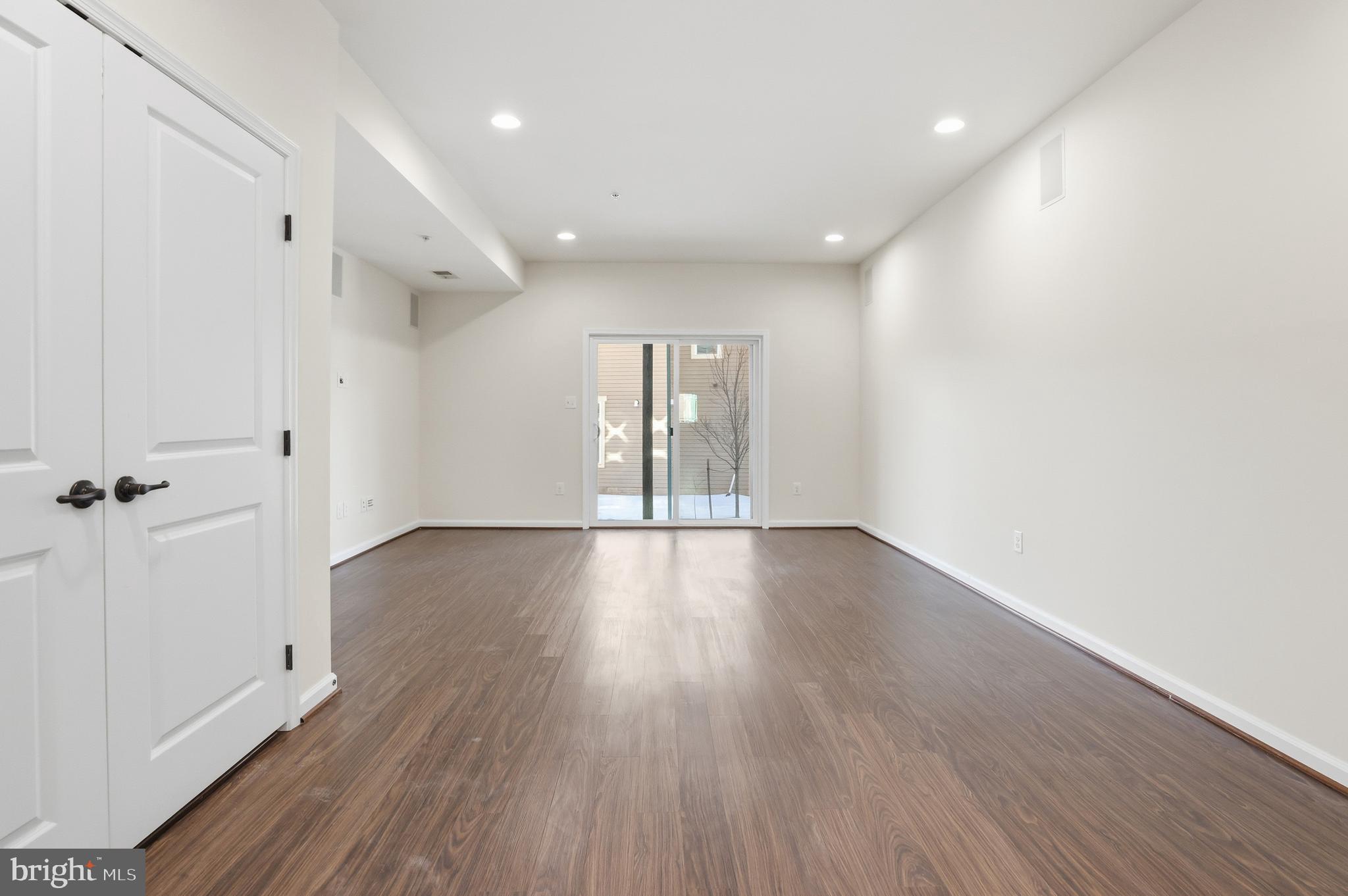 461 WILLOW BEND DRIVE