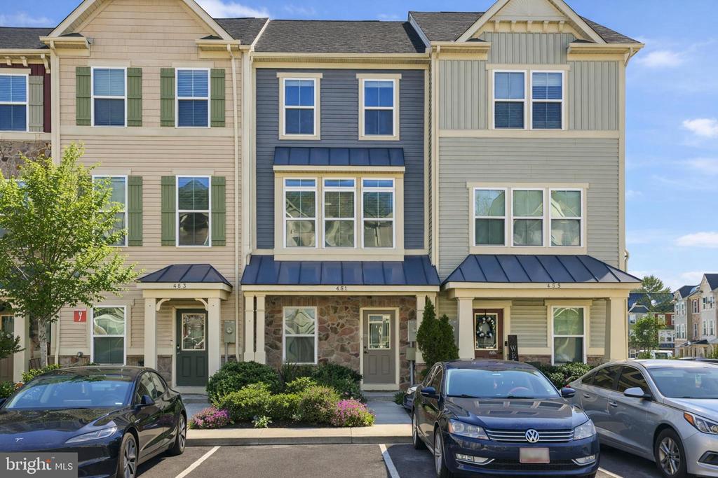 461 WILLOW BEND DRIVE
