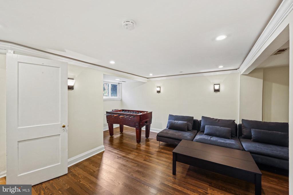 329 WESTSHIRE ROAD