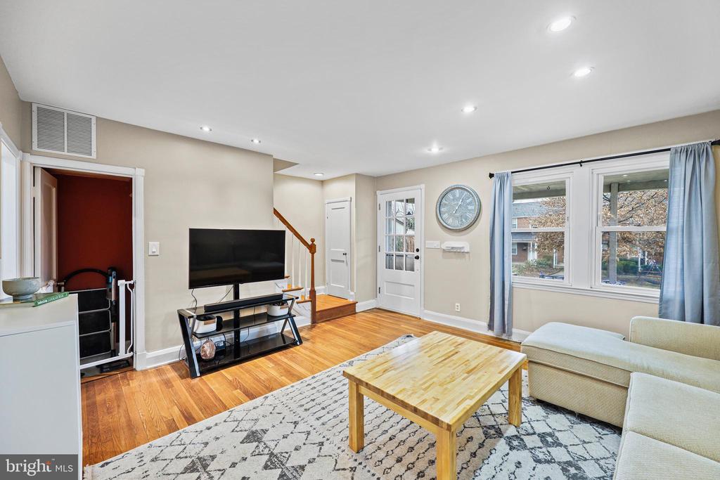 329 WESTSHIRE ROAD