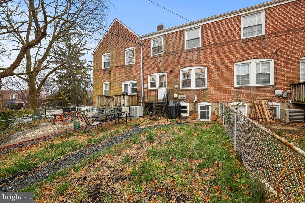 329 WESTSHIRE ROAD