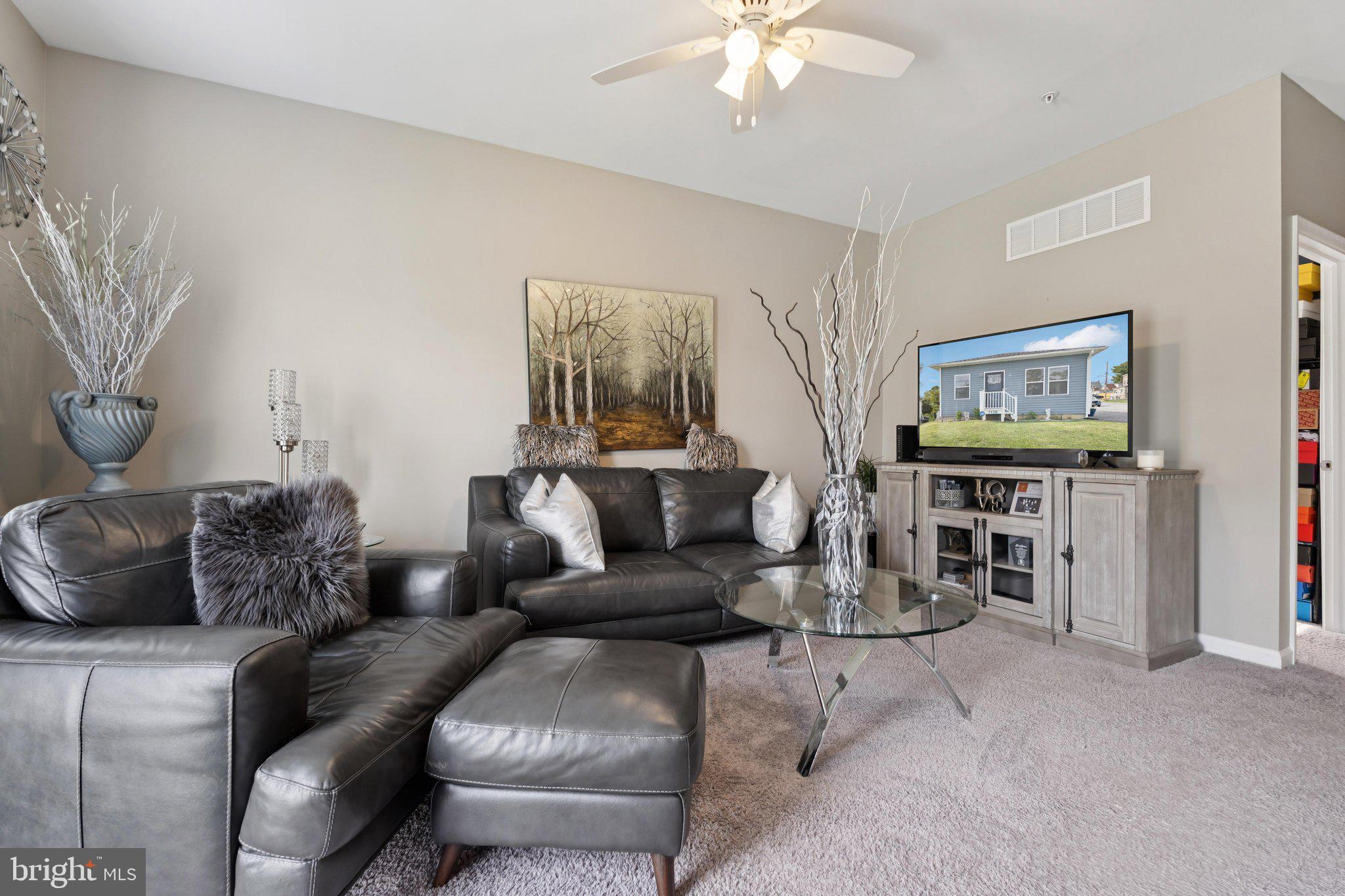 7520 AVONDALE AVENUE