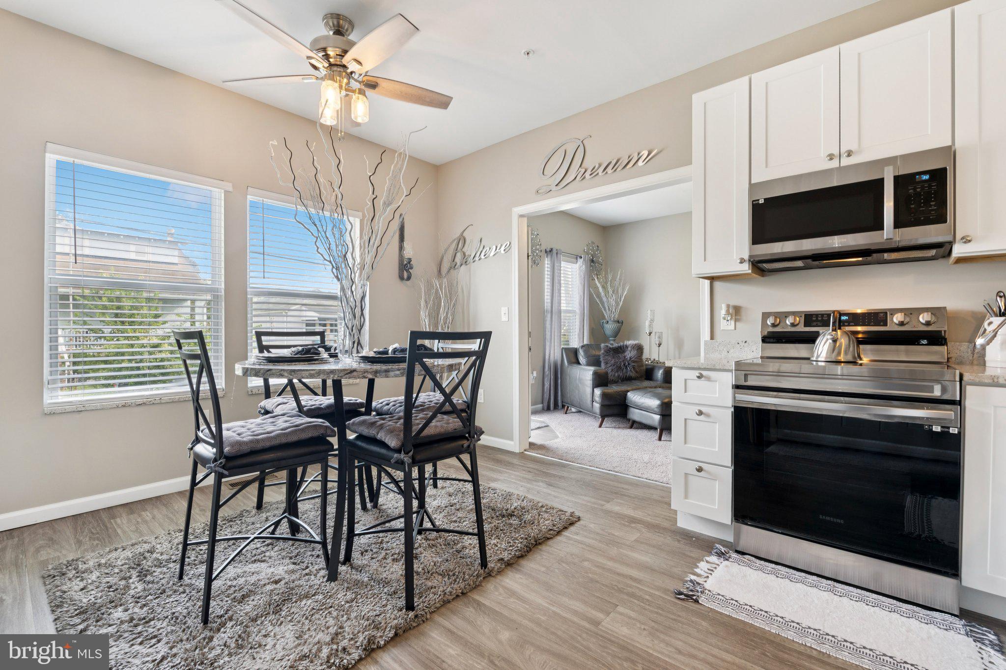 7520 AVONDALE AVENUE