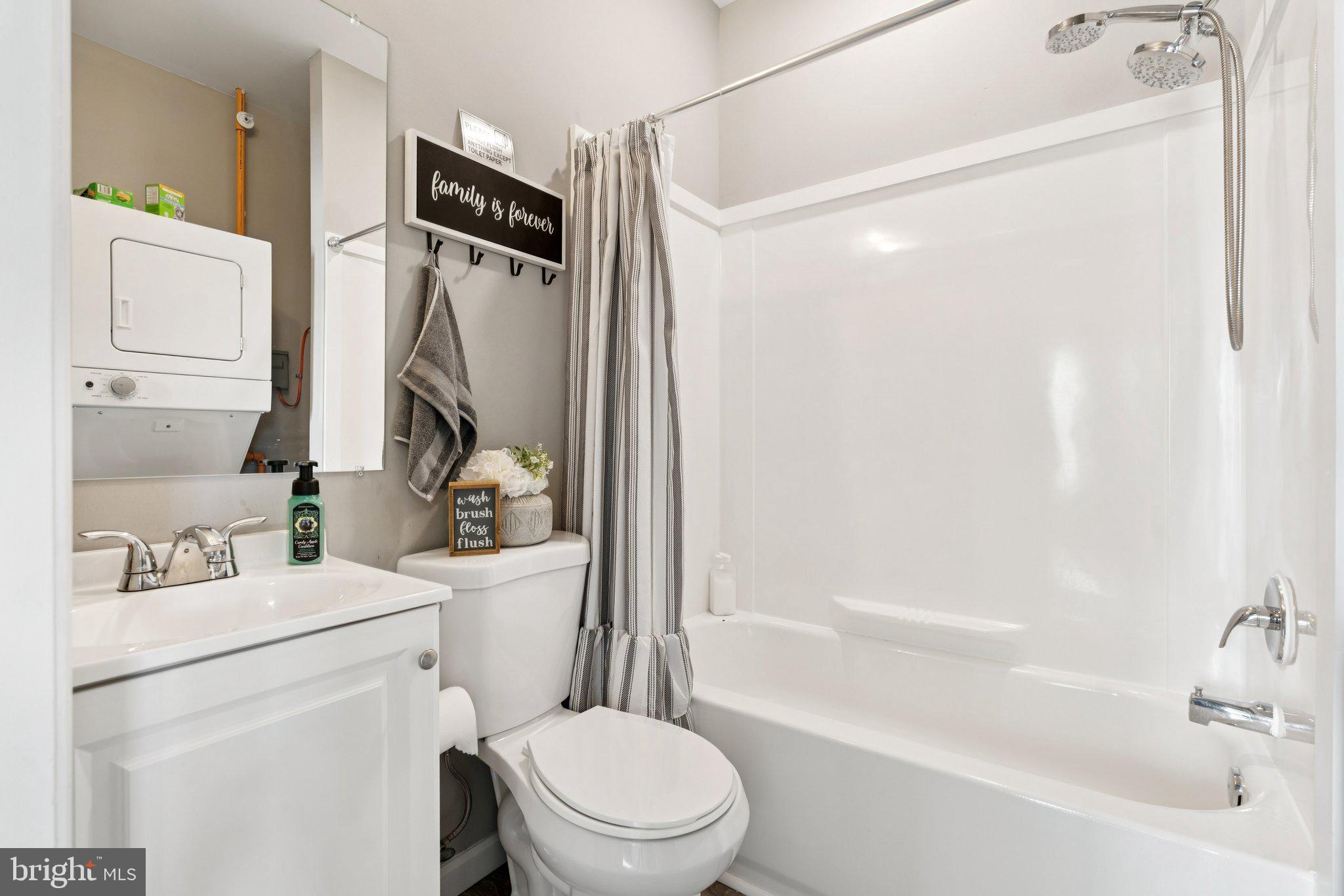 7520 AVONDALE AVENUE