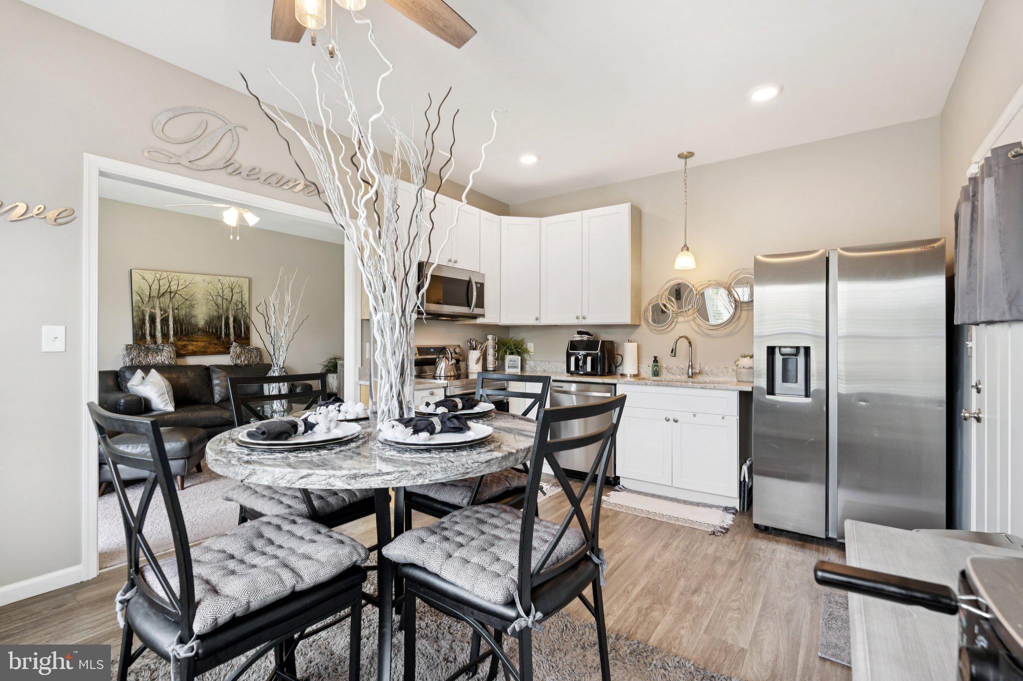 7520 AVONDALE AVENUE