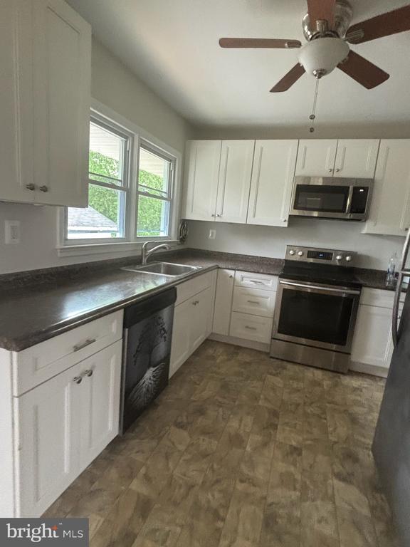 1464 Perryville Rd