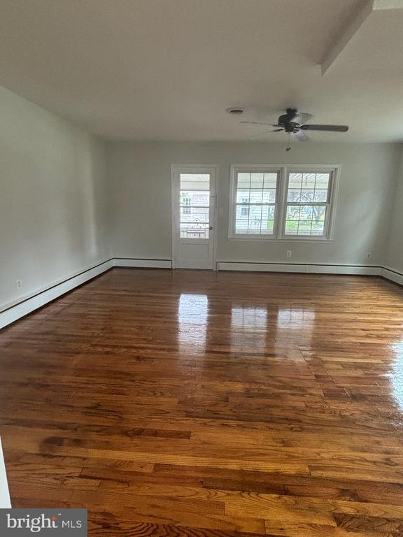 1464 Perryville Rd